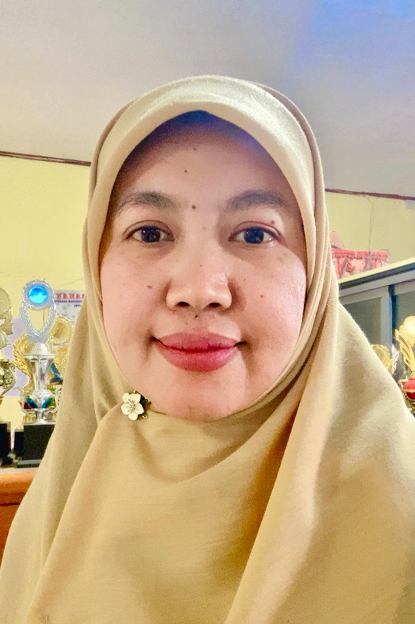 Linda Nurhayati Branch Manager